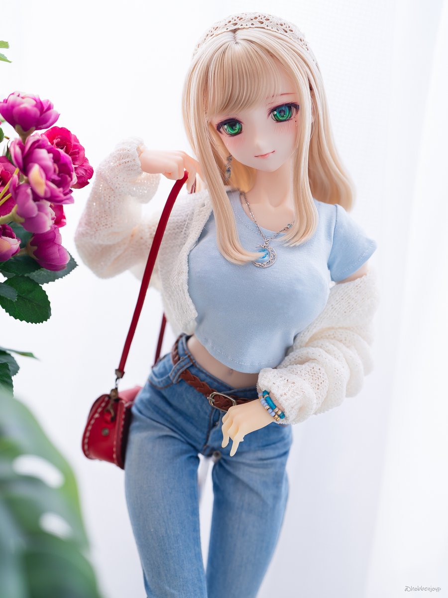 夏を先取りするアンナさん♪🌴
#AlicexDream服 #moment_doll