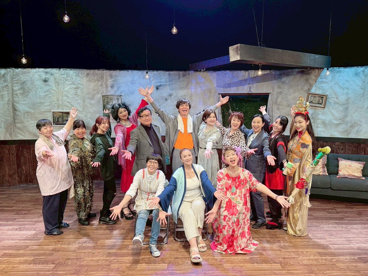 shioay's tweet image. #サンズリバーサイド
無事に全公演終了しました！

ご来場いただいたお客様
応援してくださった皆様
座組の皆様
本当にありがとうございました❤️

取り急ぎ、ご報告まで🌈
#シアターグリーン 
#boxinbox