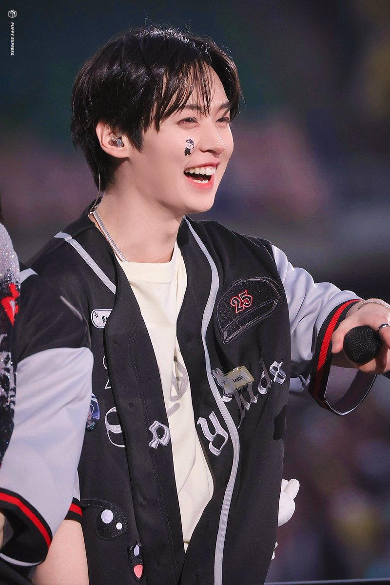 250511 #리노 #LeeKnow #스트레이키즈 #StrayKids