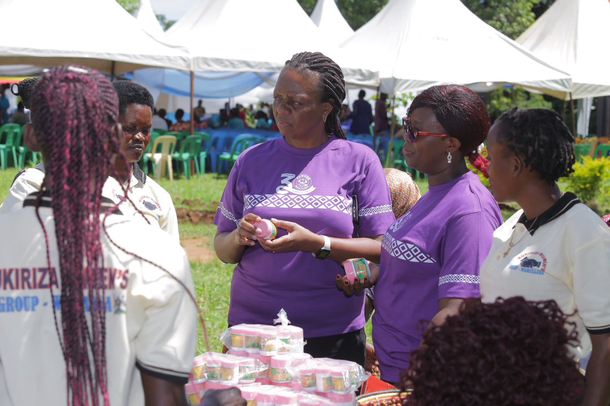 Beewol (@beewol) on Twitter photo During yesterday's launch of the #FOWODEat30 Celebrations, the E.D <a href="/patriciamunabi/">Patricia Munabi</a> emphasised the importance of working with everyone in the struggle for Gender Equality.
No matter what race, gender, age or religious affiliation, everyone has a role to play. During yesterday's launch of the #FOWODEat30 Celebrations, the E.D <a href="/patriciamunabi/">Patricia Munabi</a> emphasised the importance of working with everyone in the struggle for Gender Equality.
No matter what race, gender, age or religious affiliation, everyone has a role to play.