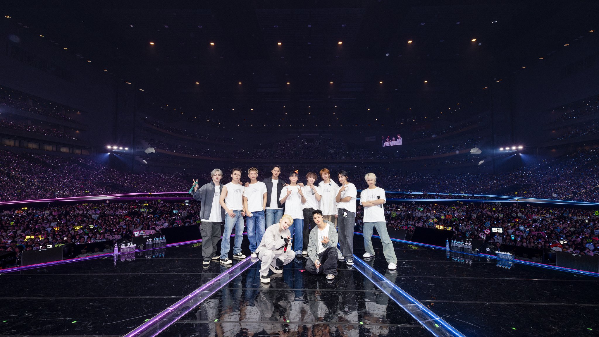 SEVENTEEN holiday 会場限定 コンプ SEVENTEEN 2025 JAPAN FANMEETING 'HOLIDAY'｜イベント