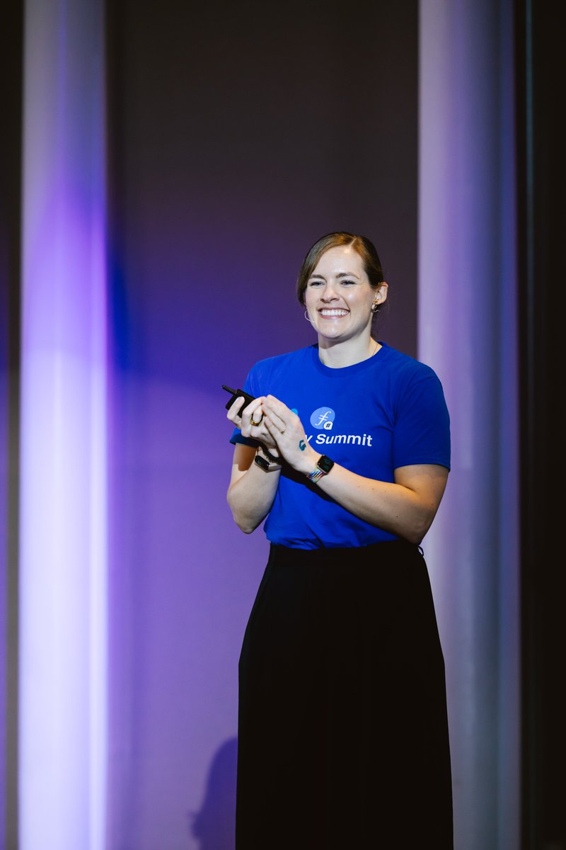 FILDevSummit's tweet image. ⭐️ Filecoin Community Spotlight: @momack28 

Engineering &amp;amp; Research WG Lead at @ProtocolLabs and CEO at @_FilOz, Molly drives core protocol development and helps shape the future of Web3.

Meet her at #FILDevSummit in Toronto, tomorrow!