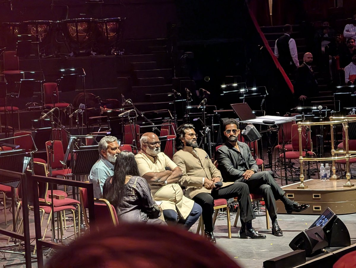 #togetheRRRagain at live orchestra show of RRR at Royal Albert Hall - interview with director n cast before film - wish the fans would calm down as can't hear the interview