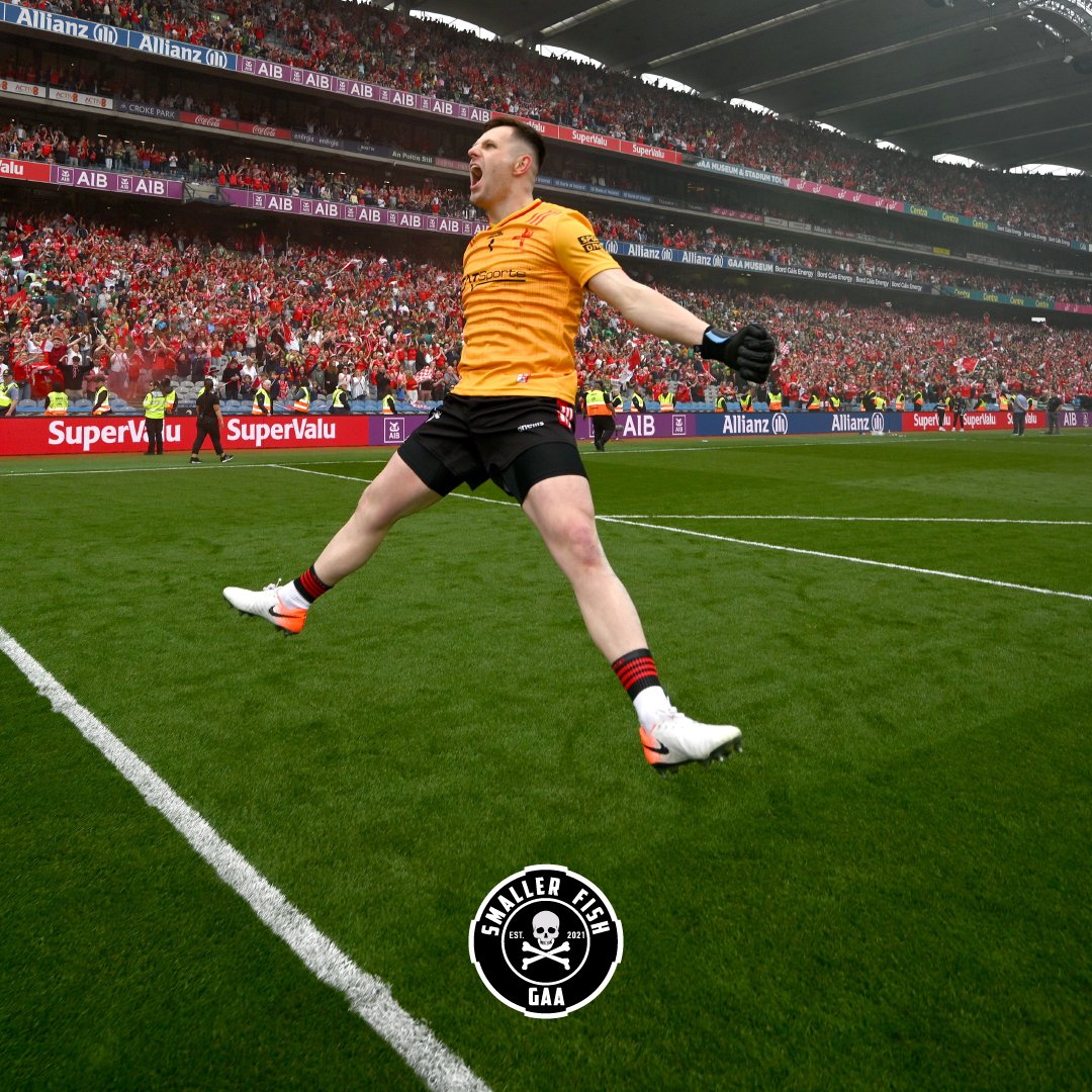 I don't know the man but i'd be staying close to Niall tonight for the bit of craic

That man is going to enjoy himself

🙌