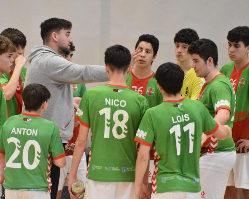 CB_ChapelaWeb's tweet image. Derrota dos nosos cadetes masculinos fronte o Lalín (42-37). Encontro algo irregular dos nosos rapaces, que contra un equipo coma este, acábalo pagando no resultado final. De todas maneiras, moi boa tempada a que nos está a dar este equipo.
#imoschapela #vermelloeverde