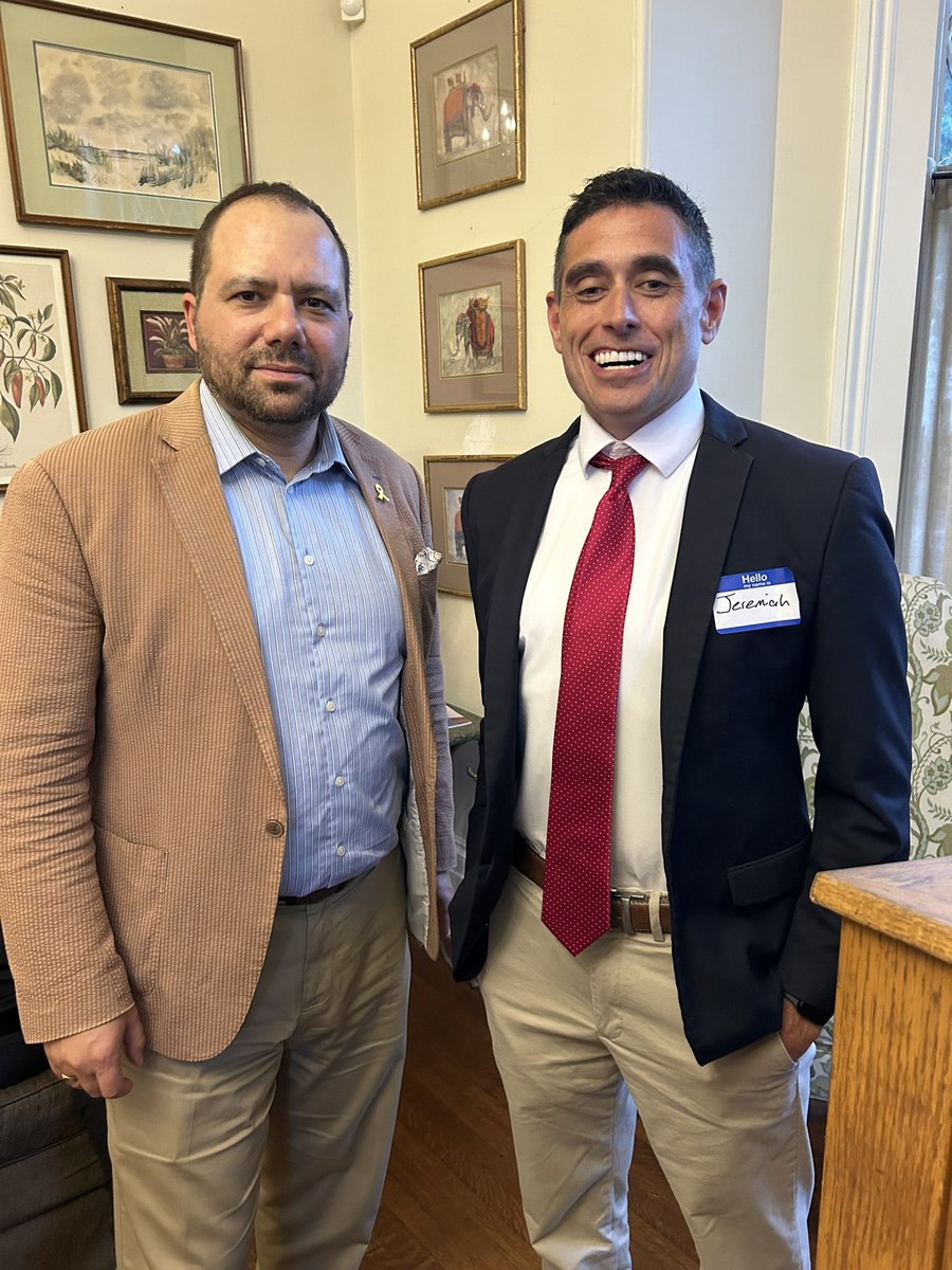 MOBILEALCHAPTER's tweet image. Great @FedSoc event with @ishapiro  this week on his new book #Lawless