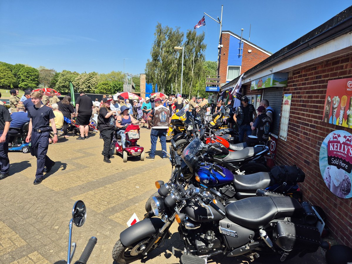 the_church666's tweet image. A great day celebrating 80th VE day with the club and now home for a well earned beer in the sun. Cheers all, hope you've had a good weekend 🍻