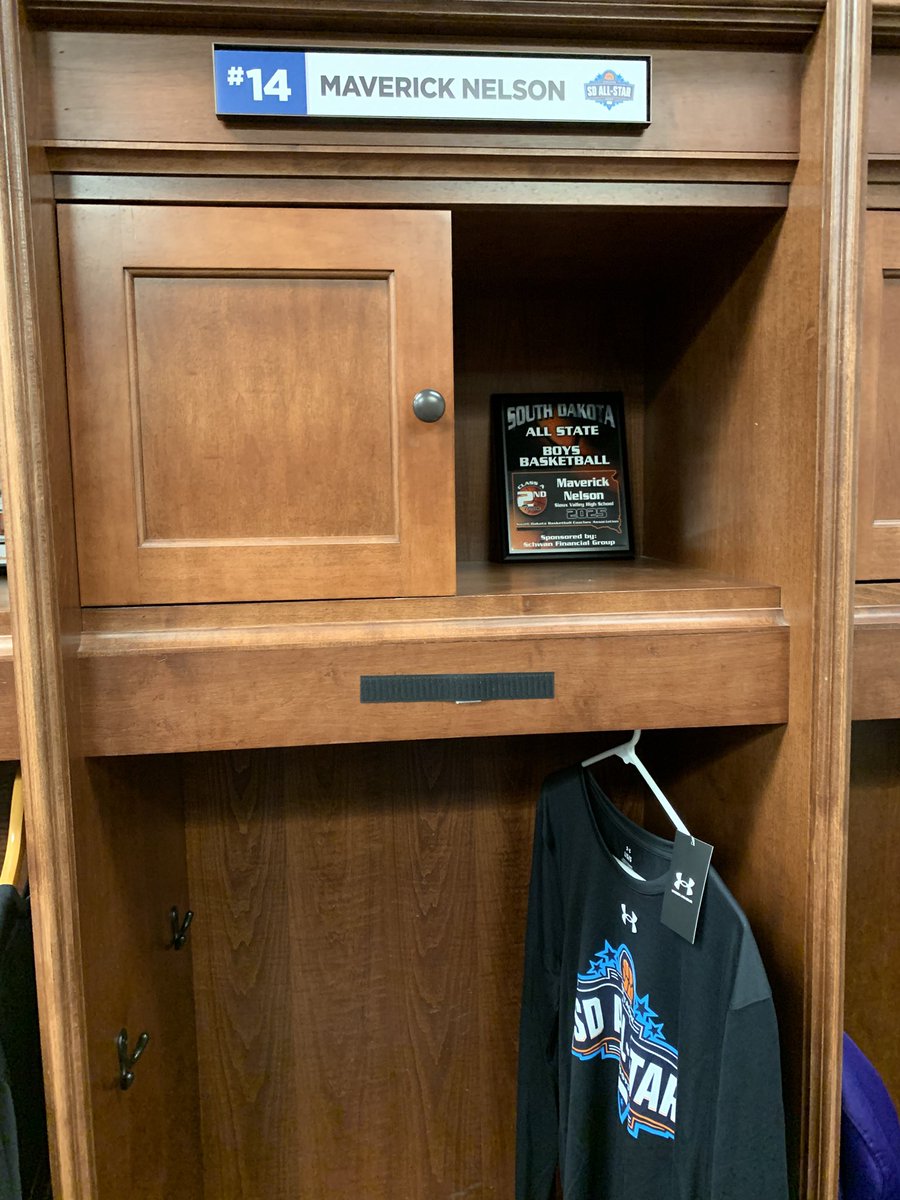 This afternoon <a href="/MavNelson11/">Maverick Nelson</a> at the Sanford Pentagon for SDBBCA all-star games! Tip off set for 4:00