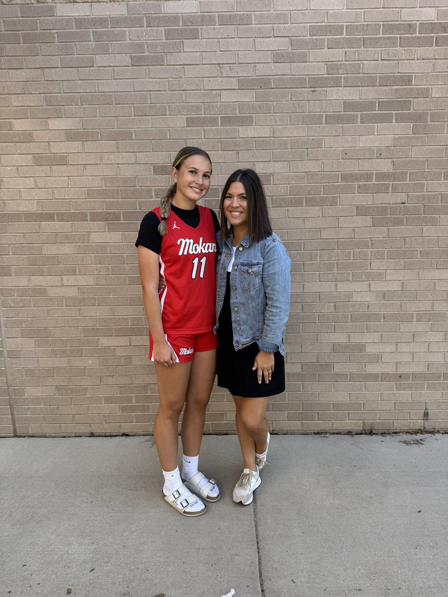 Maycee Davis (@mayda2028) on Twitter photo Great weekend with my team going 4-0! Looking forward to Iowa next weekend!!
Happy Motherβs Day to one of my biggest supporters! It wouldnβt be possible without you!π
<a href="/Dylan_Evans85/">Dylan Evans</a> <a href="/MokanGirls/">Mokan Girls Basketball</a> <a href="/davistaranicole/">Tara Davis</a> <a href="/AndyKelley47/">Andy Kelley</a> Great weekend with my team going 4-0! Looking forward to Iowa next weekend!!
Happy Motherβs Day to one of my biggest supporters! It wouldnβt be possible without you!π
<a href="/Dylan_Evans85/">Dylan Evans</a> <a href="/MokanGirls/">Mokan Girls Basketball</a> <a href="/davistaranicole/">Tara Davis</a> <a href="/AndyKelley47/">Andy Kelley</a>