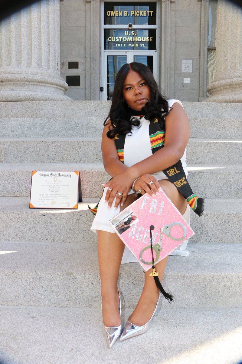 aintthatni's tweet photo. To be Young, Gifted, Black and Educated! 🎓 https://t.co/i29vxgWeWL