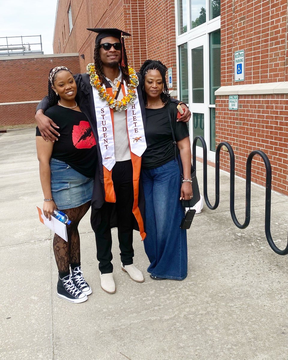 Javonte Kinsey ² tweet media