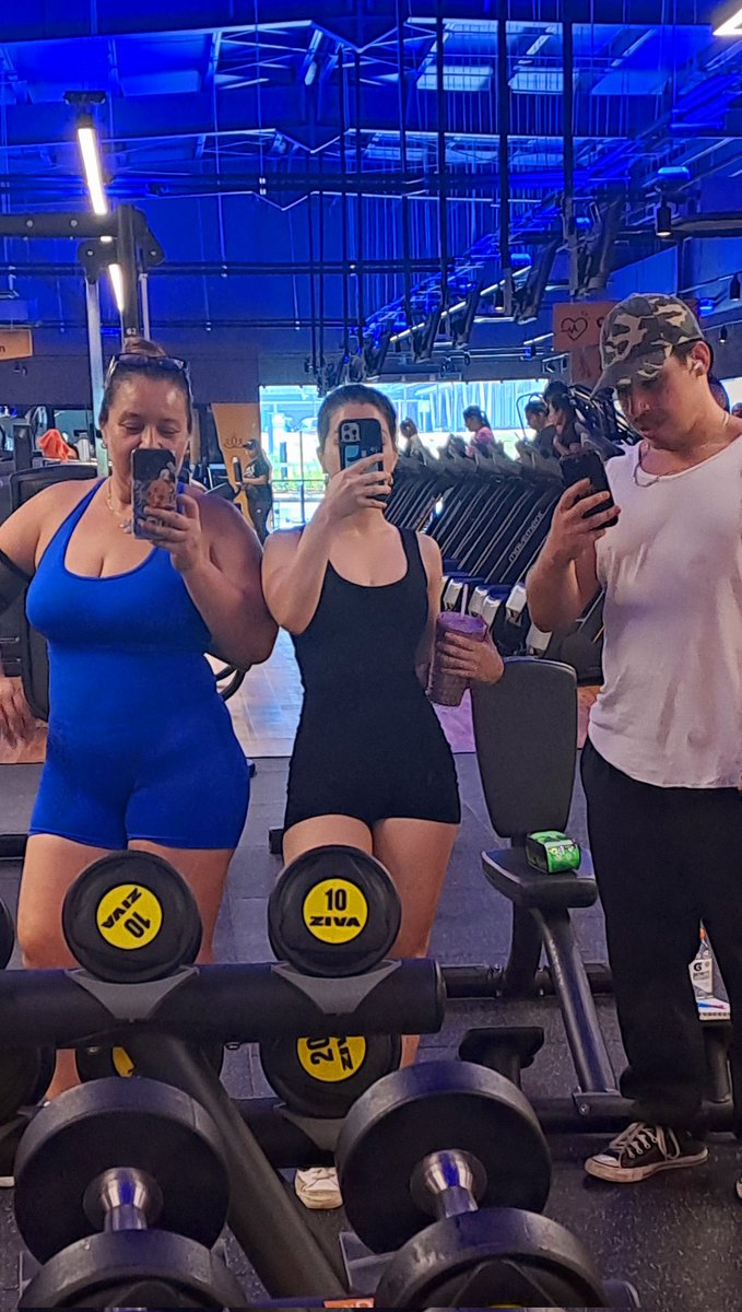 canchitadardon's tweet image. My babies 💪
#GymLife #myboyandgirl #gymfamily #feelgood #MothersDay2025 #loveofmylife #SaturdayMorning