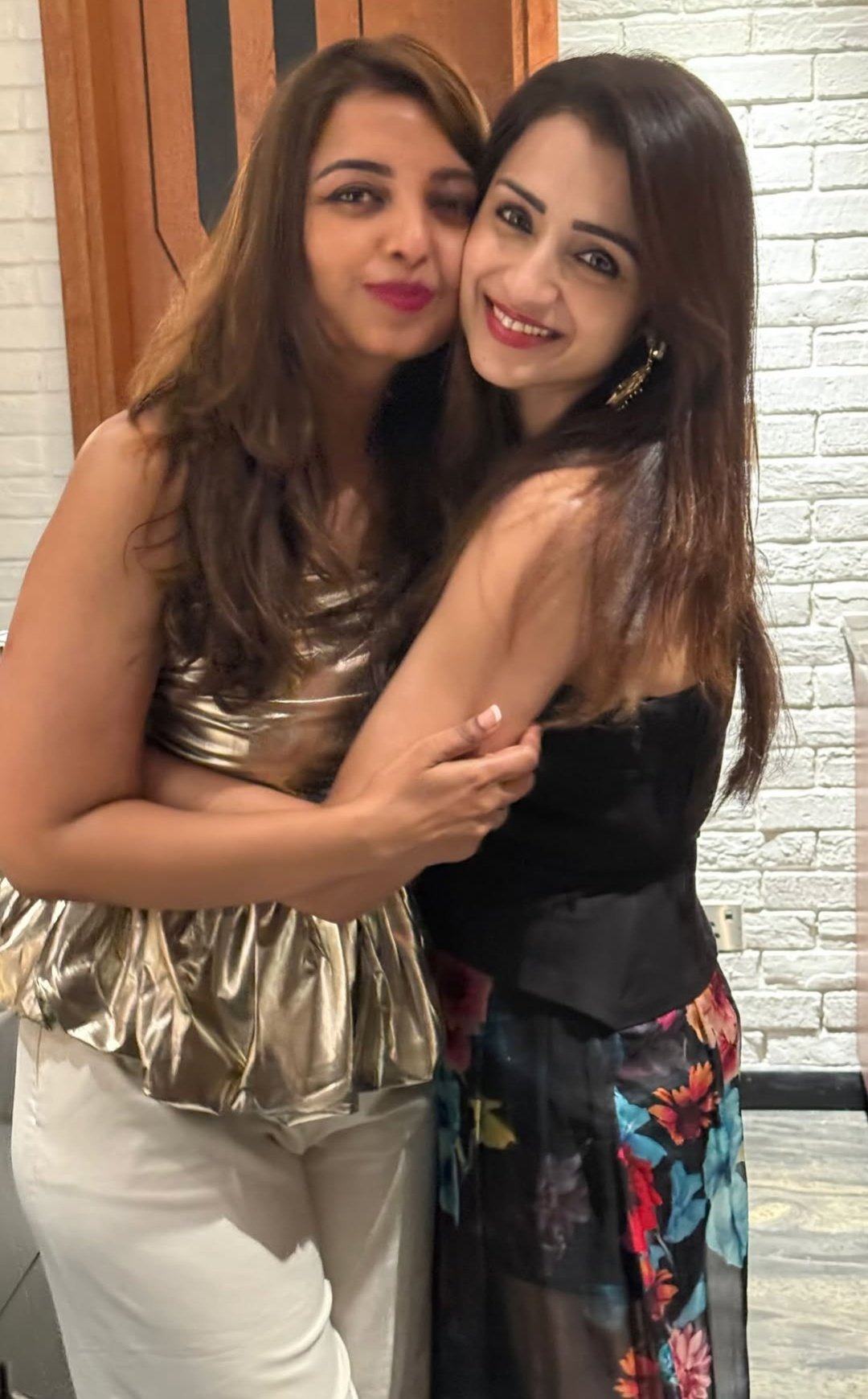 GqrEKAnXQAIJl_H?format=jpg&name=large