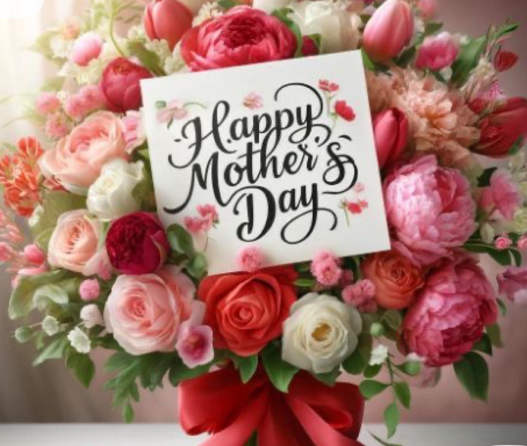 fayewilson933's tweet image. Happy Mother’s Day to all the moms and mother figures in your life.
#HappyMothersDay2025