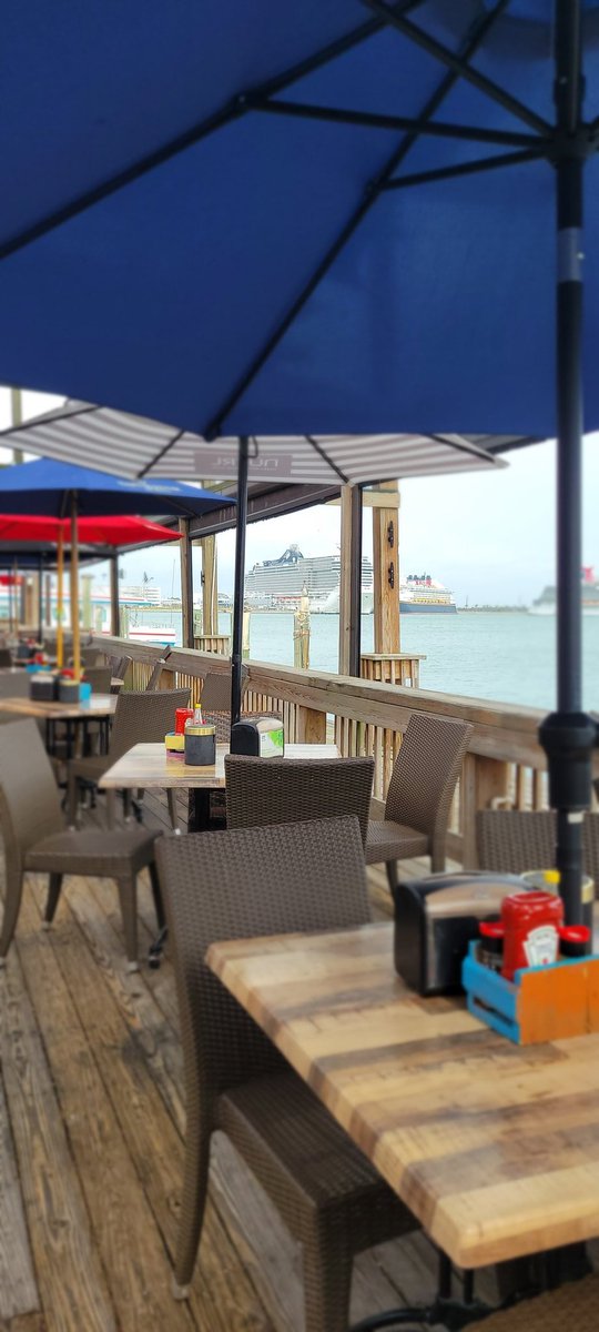 Happy Mother's Day!! We are open regular hours today to give all the Moms out there a day to remember... at Rusty's at the Port!!😎👍🏖🚢🍹#sundayfunday #mothersday    #happymothersday #decklife #rustysfam #rustysseafood