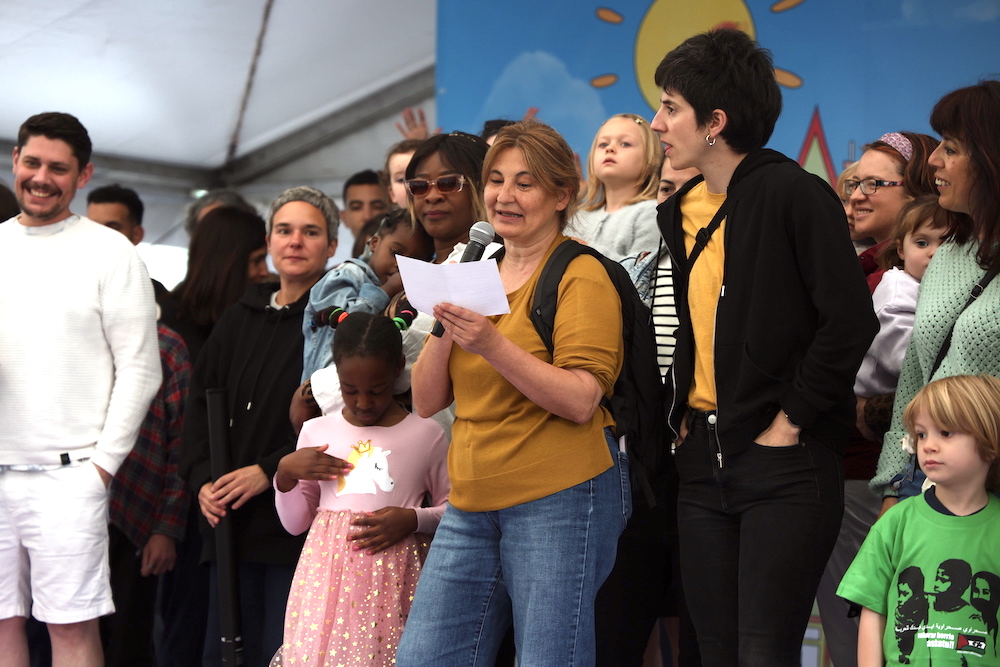 Aniztasunaren aldeko igandea ospatu dute Egian, Bizipozaren eskutik.

Webgunean ikusgai goizeko argazki galeria.

irutxulo.hitza.eus/2025/05/11/ani…