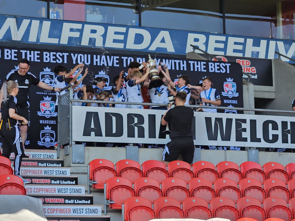 Well done to our awesome U13 <a href="/Street2Pro/">Street 2 Pro</a> players for winning the @jpluk National Cup! 🙌🏼🏆 🥇…great to see how the legacy of <a href="/fwdfootball/">FWD Football</a> continues to have impact! ➡️⚽️
