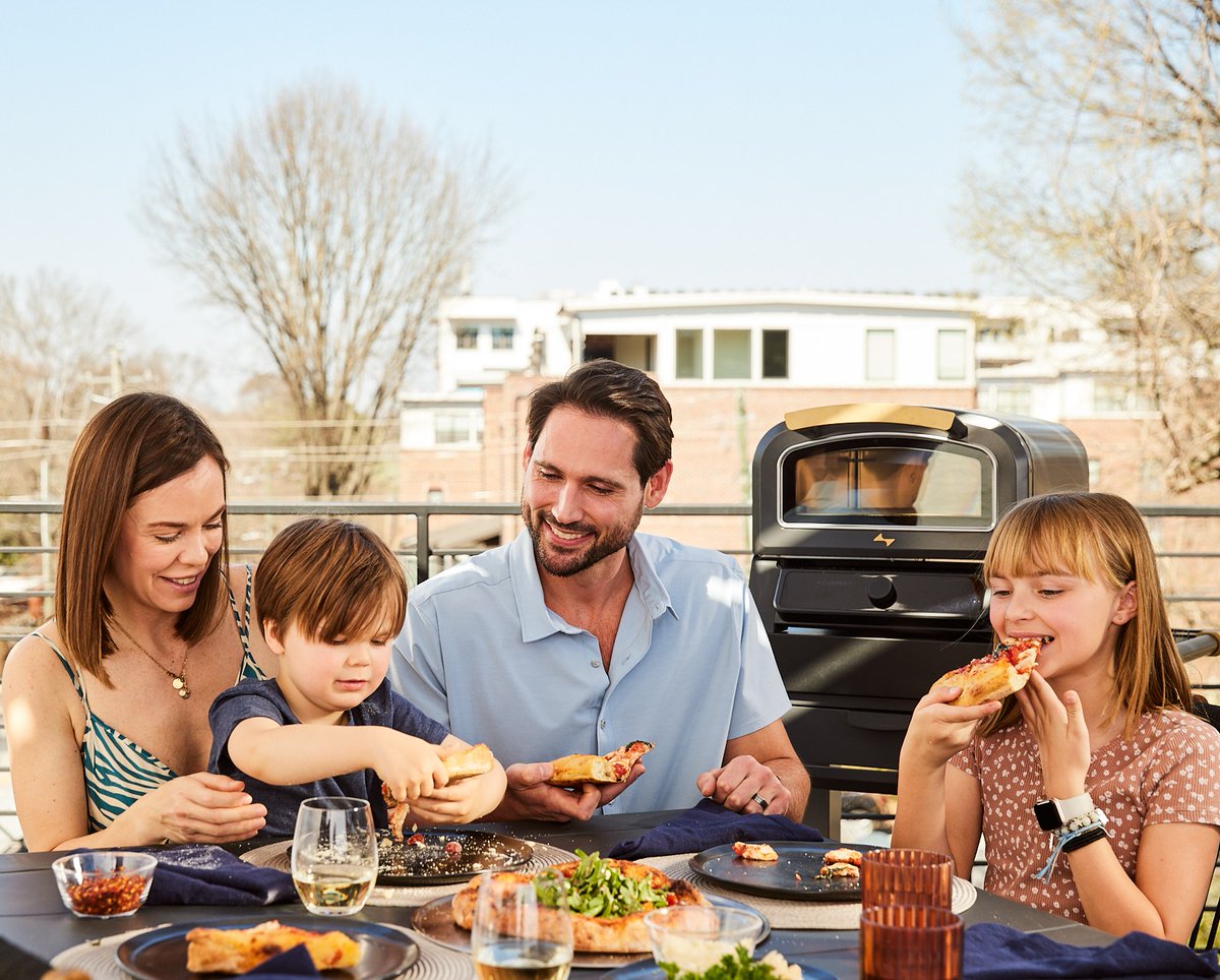 currentbackyard's tweet image. From shared slices to shared laughs, we’re celebrating the joy and love moms bring into our lives—today and every day.
Happy Mother’s Day from all of us at Current Backyard.