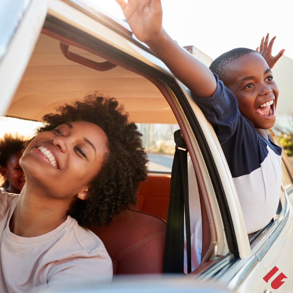 Mother’s Day is here! Treat your mom to what she truly wants—a fabulous new car. With our fast financing, the toughest decision is choosing the perfect car. Apply now: okt.to/u3MGpj