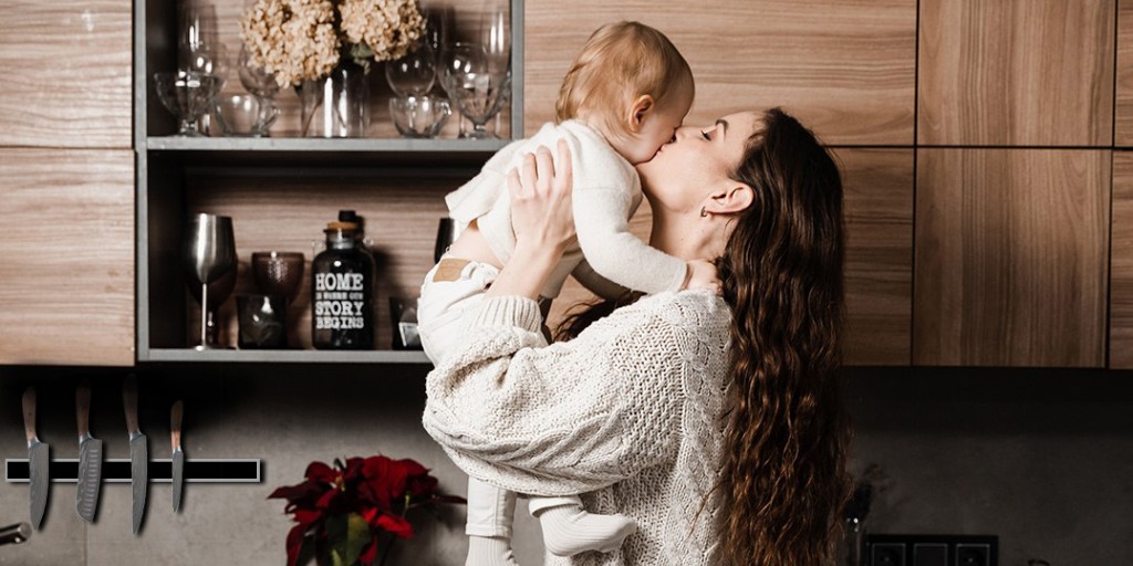 Today we honor the love, care, and strength that moms bring to every table. Whether it’s a cherished family recipe or a simple meal made with love—thank you, Mom, for making life so rich and memorable. #swissdiamond #mothersday #madewithlove