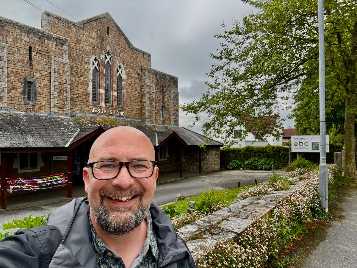 So good to be with Emmanuel Baptist in Falmouth this morning. So many new faces and people coming to faith almost every week at the moment - praise God!
#SWBAfamily #newlife #goodFather #childofGod