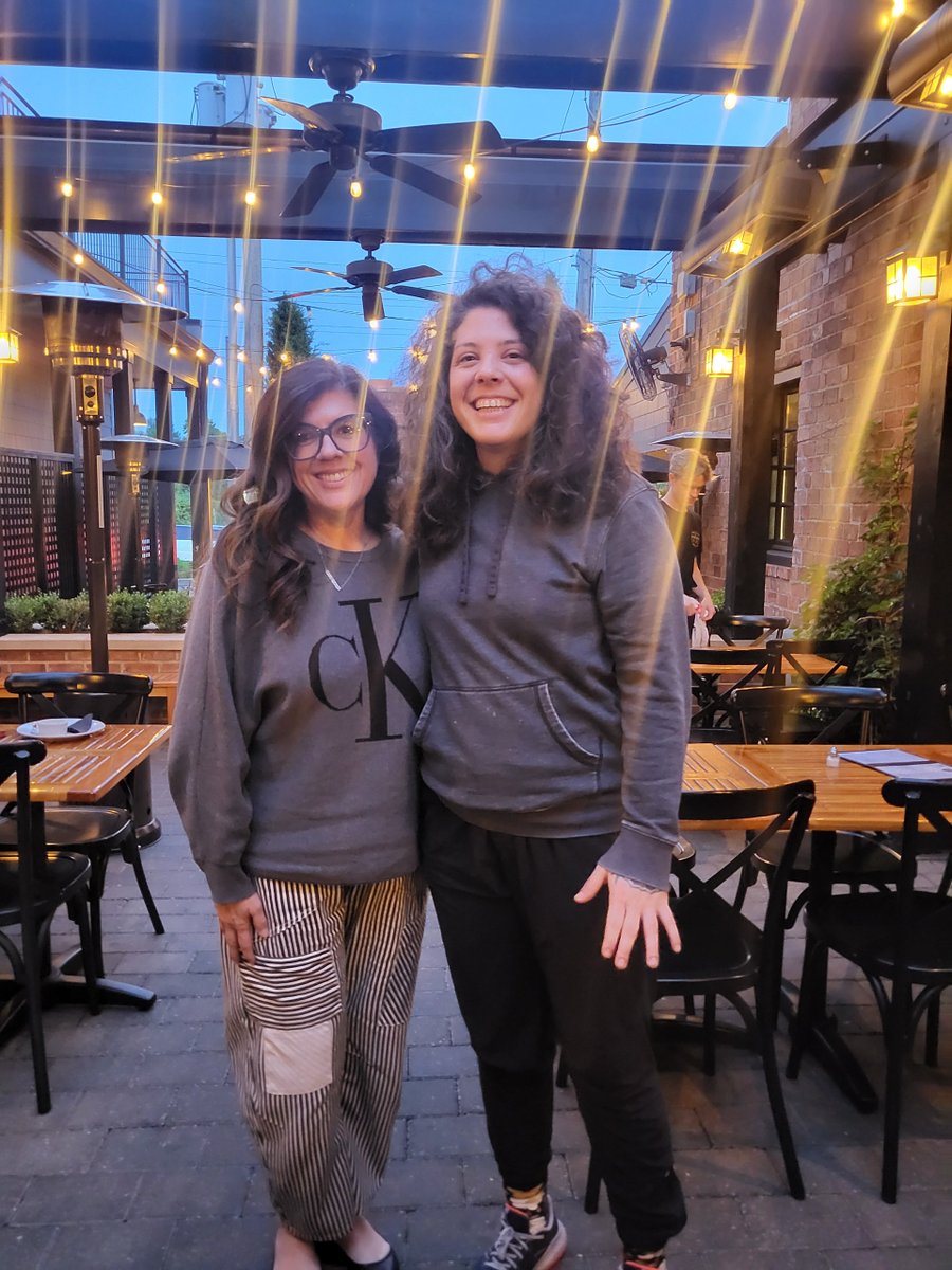 We hope you have a wonderful Mother's Day! 💐 Shout out to Advantage Capital moms—your dedication and strength inspire us every day.

Thank you Kim Smith, Cara Schiffman, and Caitlin Ryan for sharing your family photos with us. 

#HappyMothersDay