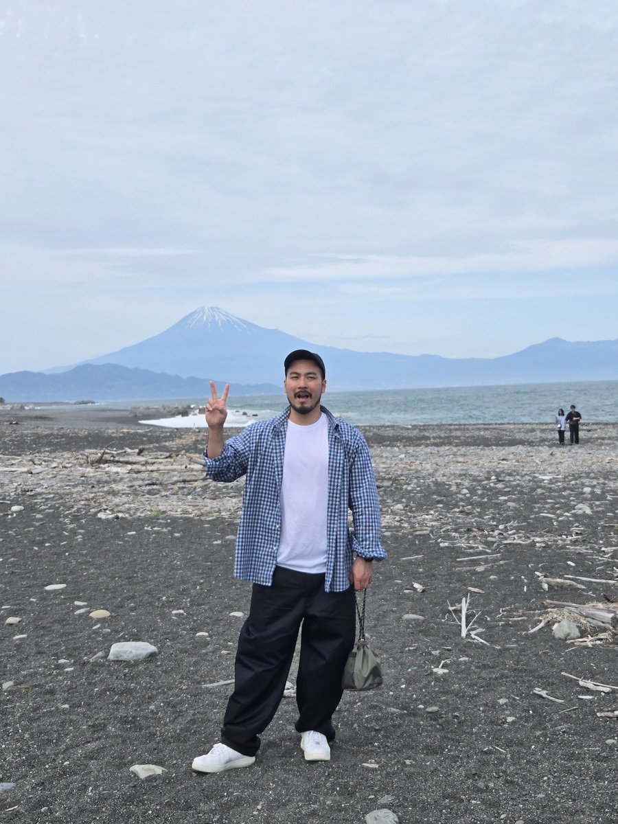 🗻✌🌊