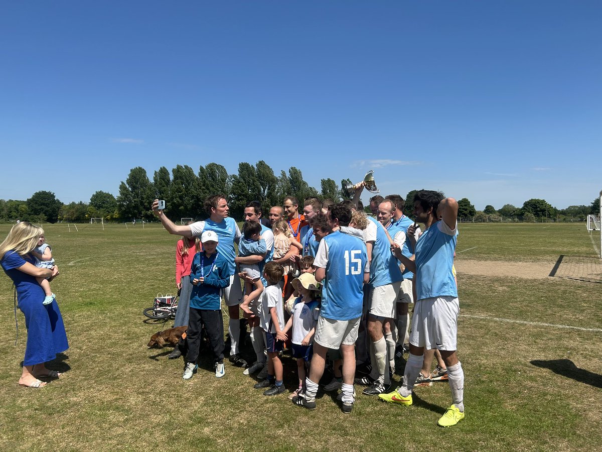 Vets final result <a href="/OldEtoniansAFC/">Old Etonians AFC</a> 2 v 0 <a href="/AlleynOldBoysFC/">Alleyn Old Boys FC</a> thanks to <a href="/RichmondKewFC/">Richmond & Kew Football Club</a>