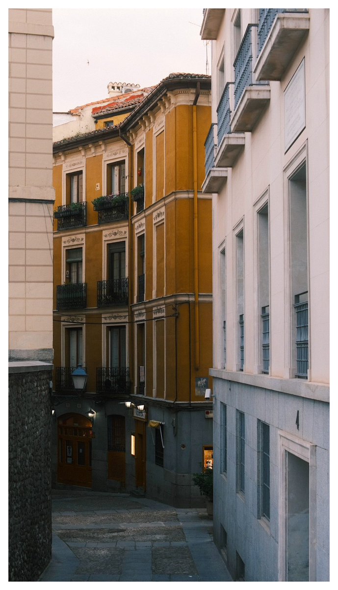 Y postales de madrid :)