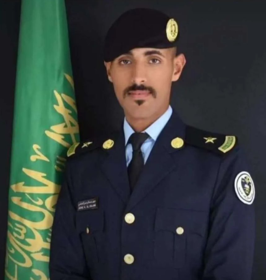 نُبارك للملازم:
جهز بن عبدالرحمن عوض الله المدلشي البقيلي
 بمناسبة تخرجه من كلية الملك فهد الأمنية 
نفع الله به الدين ثم المليك والوطن