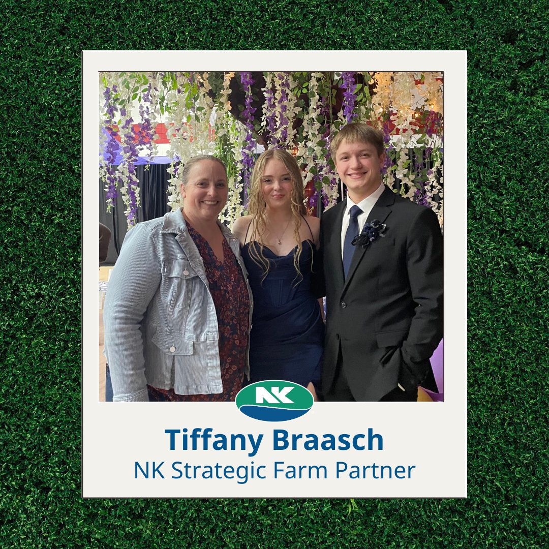 Here’s to all the NK moms keeping it real in the fields and at home. Happy Mother's Day! 💙💚