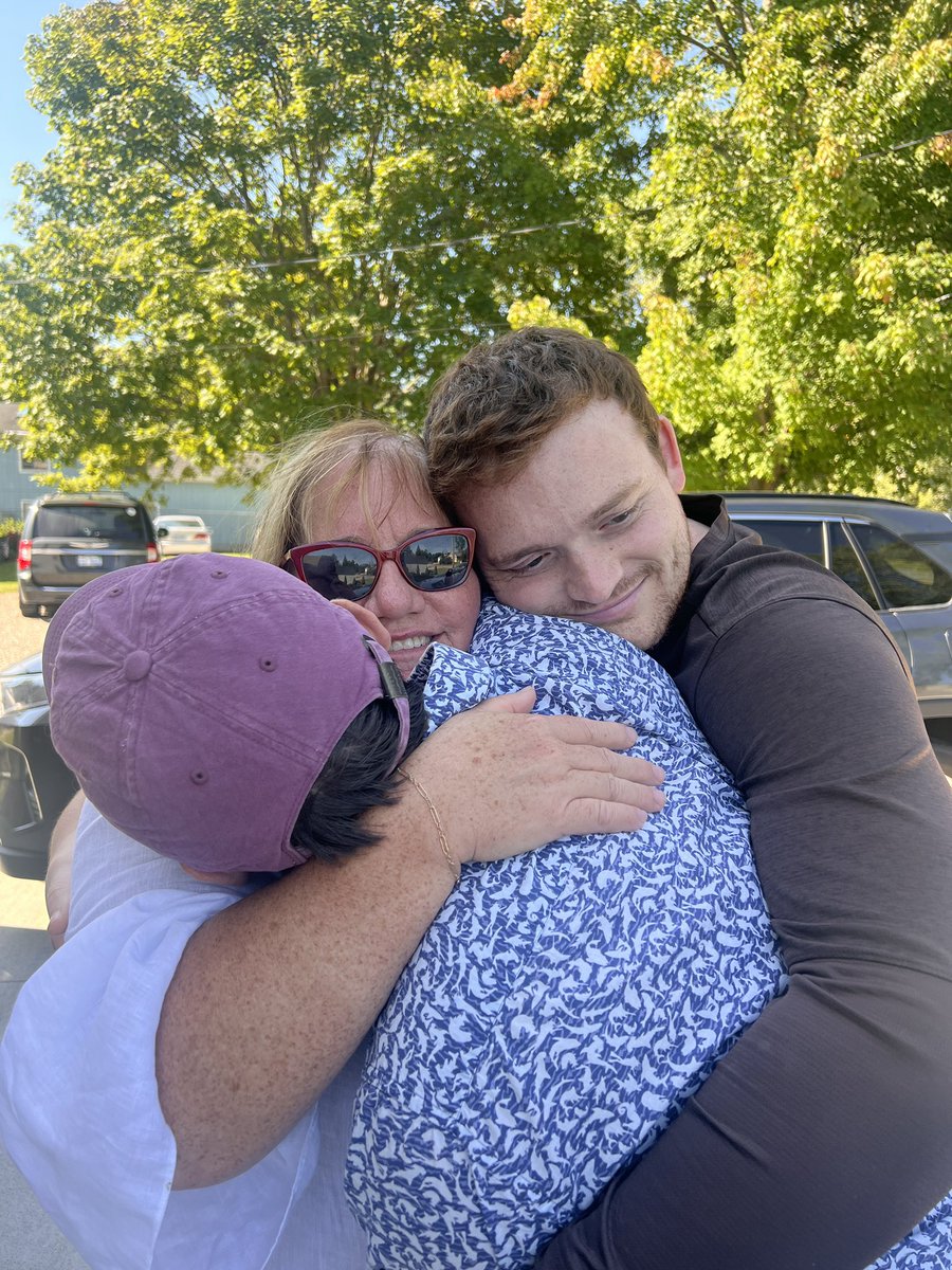 Rodney K. Rogers (@pres_rogers) on Twitter photo Happy Mother’s Day to the best partner and an incredible mother to our boys, <a href="/SandyEarleBG/">Sandra B. Earle</a>! On this Mother’s Day, we recognize and thank the mothers, as well as all those who provide love and support, immeasurably enriching the many lives they touch. Happy Mother’s Day to the best partner and an incredible mother to our boys, <a href="/SandyEarleBG/">Sandra B. Earle</a>! On this Mother’s Day, we recognize and thank the mothers, as well as all those who provide love and support, immeasurably enriching the many lives they touch.