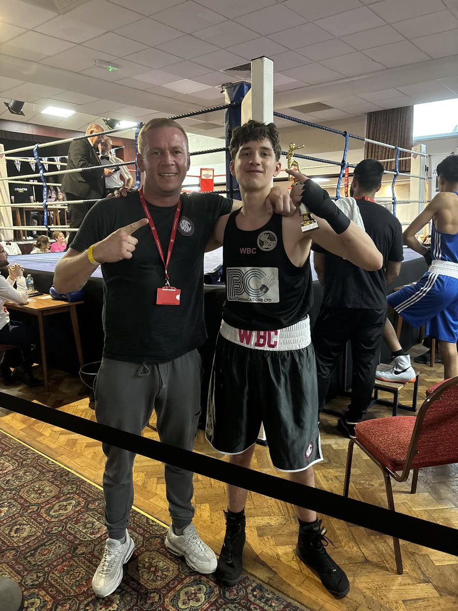Wallop Boxing Club (@wallopboxing) on Twitter photo Another win #OnTheRoad <a href="/WallopBoxing/">Wallop Boxing Club</a> Harry Coello in a cross match agnst Worcester City lad at TEAM SEYMORE SHOW busy from the start with the ref giving his opponent a 8 count in the 1st rd then getting the stoppage in the 2nd rd. Next up our show <a href="/RedditchUtd/">Redditch United</a> in 2 wks 🥊 Another win #OnTheRoad <a href="/WallopBoxing/">Wallop Boxing Club</a> Harry Coello in a cross match agnst Worcester City lad at TEAM SEYMORE SHOW busy from the start with the ref giving his opponent a 8 count in the 1st rd then getting the stoppage in the 2nd rd. Next up our show <a href="/RedditchUtd/">Redditch United</a> in 2 wks 🥊