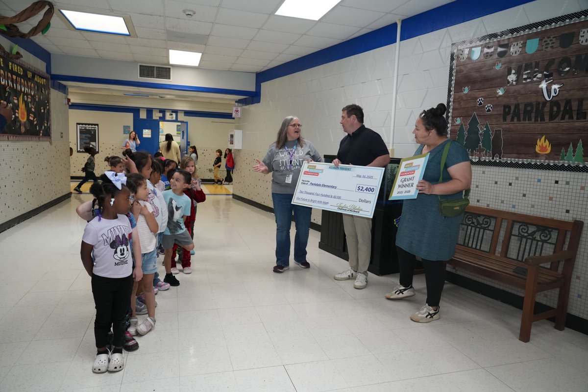 MINDFUL MATH! Congratulations to Parkdale Elementary School teacher Mrs. Redenius for receiving a grant from the Waco ISD Education Foundation. The grant called “Our Future is Bright with Math” will help students learn math in new and innovative ways! #WISDomWorksWonders