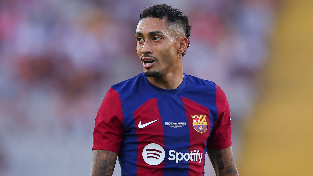 It's a simple yes or no question, should Raphinha receive the Ballon d'Or? 🇧🇷
