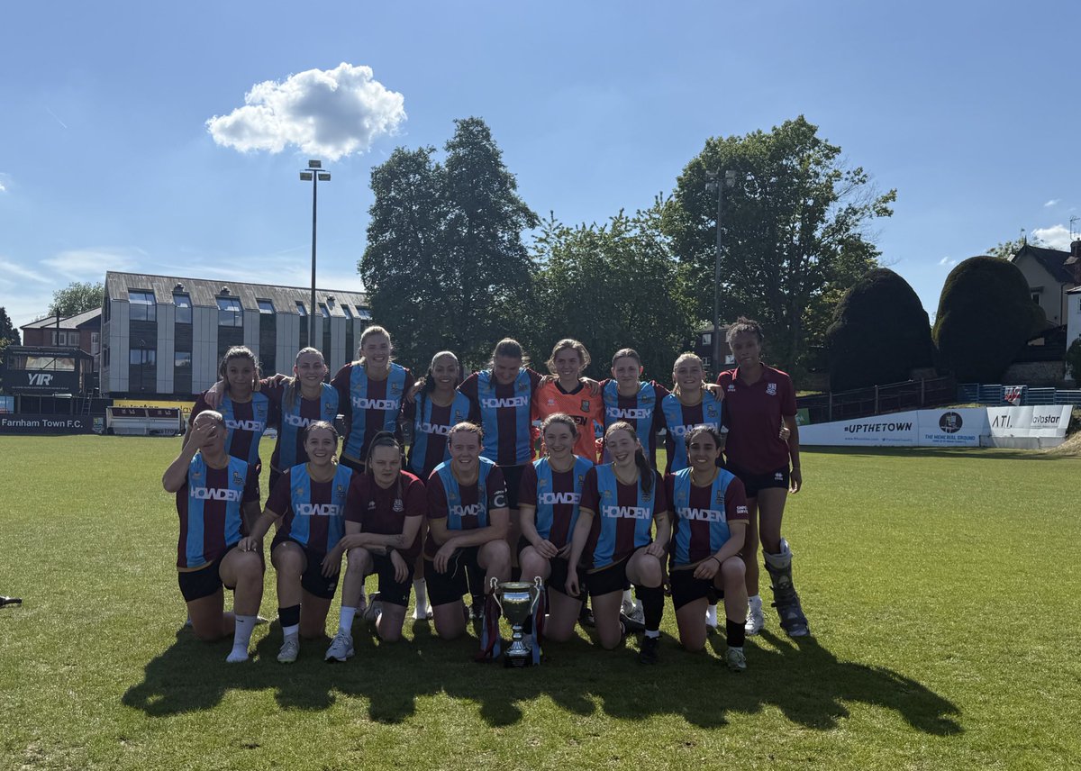 FarnhamTownWFC's tweet image. YOUR CHAMPIONS 🩵