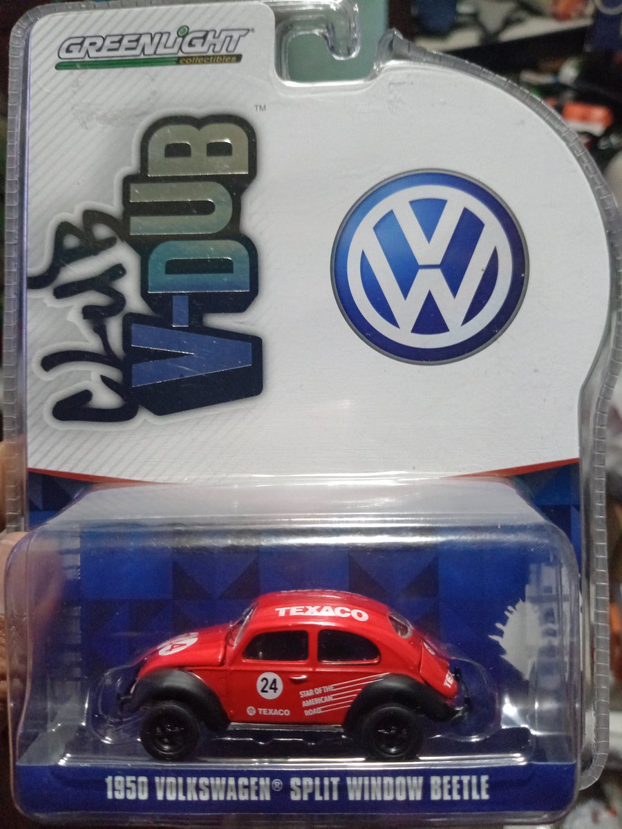 1950 Volkswagen Split Window Beetle ⚫🔴
#GreenLight #VolksWagenBeetle #DieCastCollection