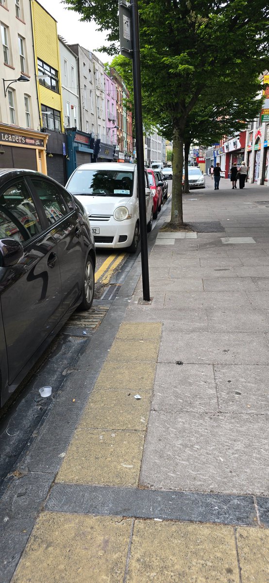 Contraflow cycleway for North Main Street please <a href="/corkcitycouncil/">Cork City Council</a> 

20 cars parked illegally along the street. A daily occurrence. 

<a href="/sendbo/">七海</a>