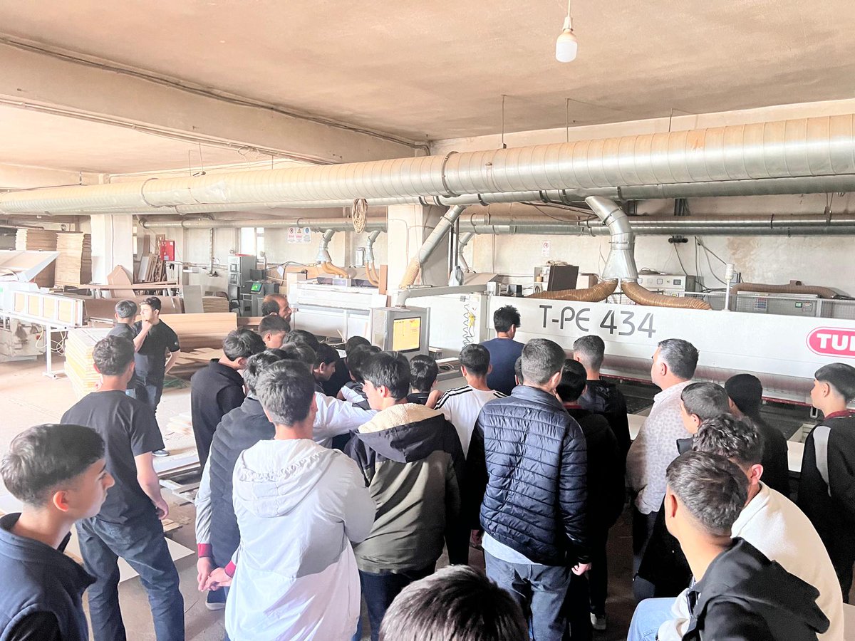 Bingöl Mesleki ve Teknik Anadolu Lisesi (@bingolmtal) on Twitter photo Teknik gezilerimiz devam ediyor.
Mobilya ve İç Mekan Tasarım Alanı öğrencilerimizi Ahsen ve Kardelen mobilya tesislerinde üretim süreçlerini yerinde görmelerni sağladık.İki firmanın yetkililerine teşekkür ederiz
<a href="/ahusta07/">Dr. Ahmet Hamdi USTA</a>
<a href="/MustafaOzel66/">Mustafa Özel</a>
<a href="/Kadir_Cintay12/">Kadir Çintay</a>
<a href="/yusuf_tokus/">Yusuf TOKUŞ</a>
<a href="/halukcakan12/">HALUK ÇAKAN</a> Teknik gezilerimiz devam ediyor.
Mobilya ve İç Mekan Tasarım Alanı öğrencilerimizi Ahsen ve Kardelen mobilya tesislerinde üretim süreçlerini yerinde görmelerni sağladık.İki firmanın yetkililerine teşekkür ederiz
<a href="/ahusta07/">Dr. Ahmet Hamdi USTA</a>
<a href="/MustafaOzel66/">Mustafa Özel</a>
<a href="/Kadir_Cintay12/">Kadir Çintay</a>
<a href="/yusuf_tokus/">Yusuf TOKUŞ</a>
<a href="/halukcakan12/">HALUK ÇAKAN</a>