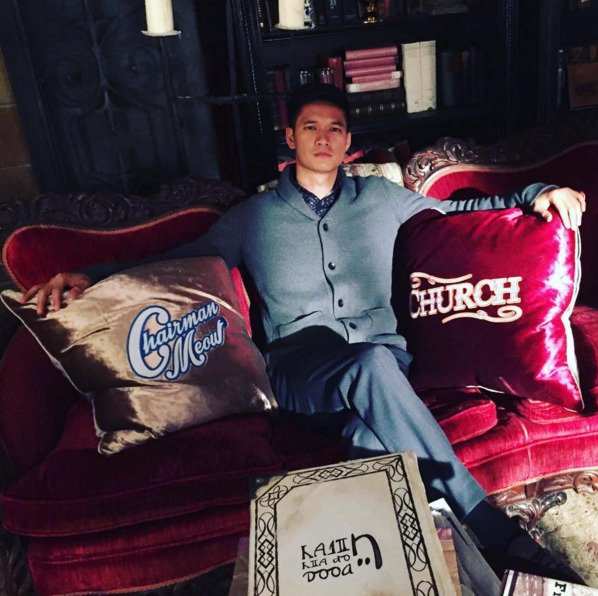 The king 
#Shadowhunters #SaveShadowhunters #ReturnToTheShadows