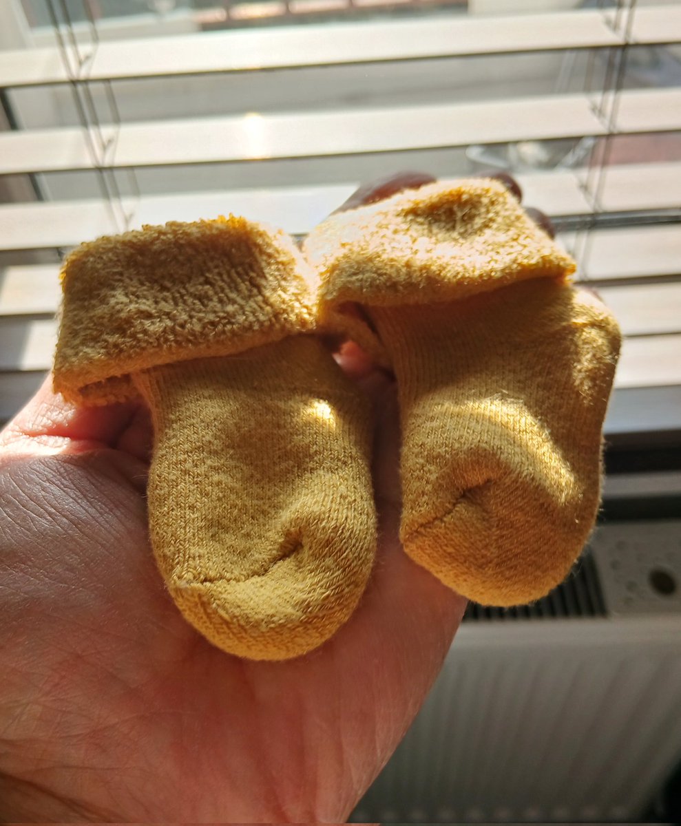 Babam hep der;  
 "torun evlattan daha tatlı" diye.   
 Gelsin bakalım öyle mi değil mi göreceğiz🤗🥰