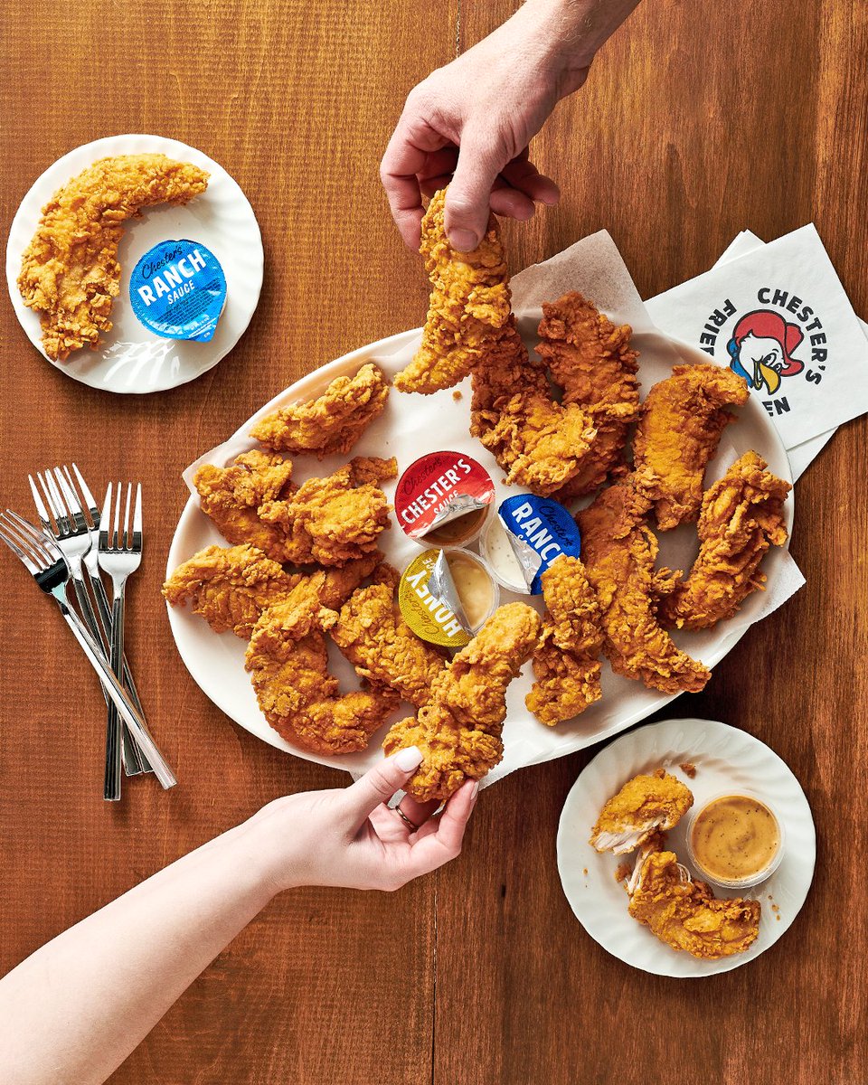 The best way to say 'thanks, Mom’? Give her a break. Treat Mom to a platter full of love. ❤️

#HappyMothersDay