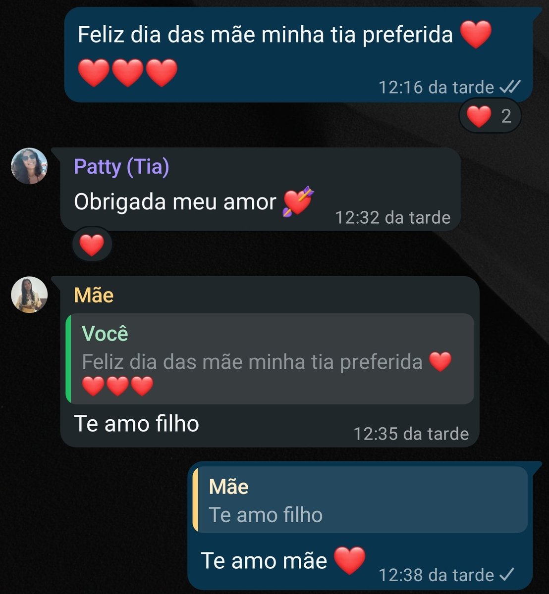 Danh_Ramoss's tweet photo. "Feliz dia das mãe TIA" ksksksksksk minha mãe tadinha kkkk https://t.co/nCg9Sh6tON
