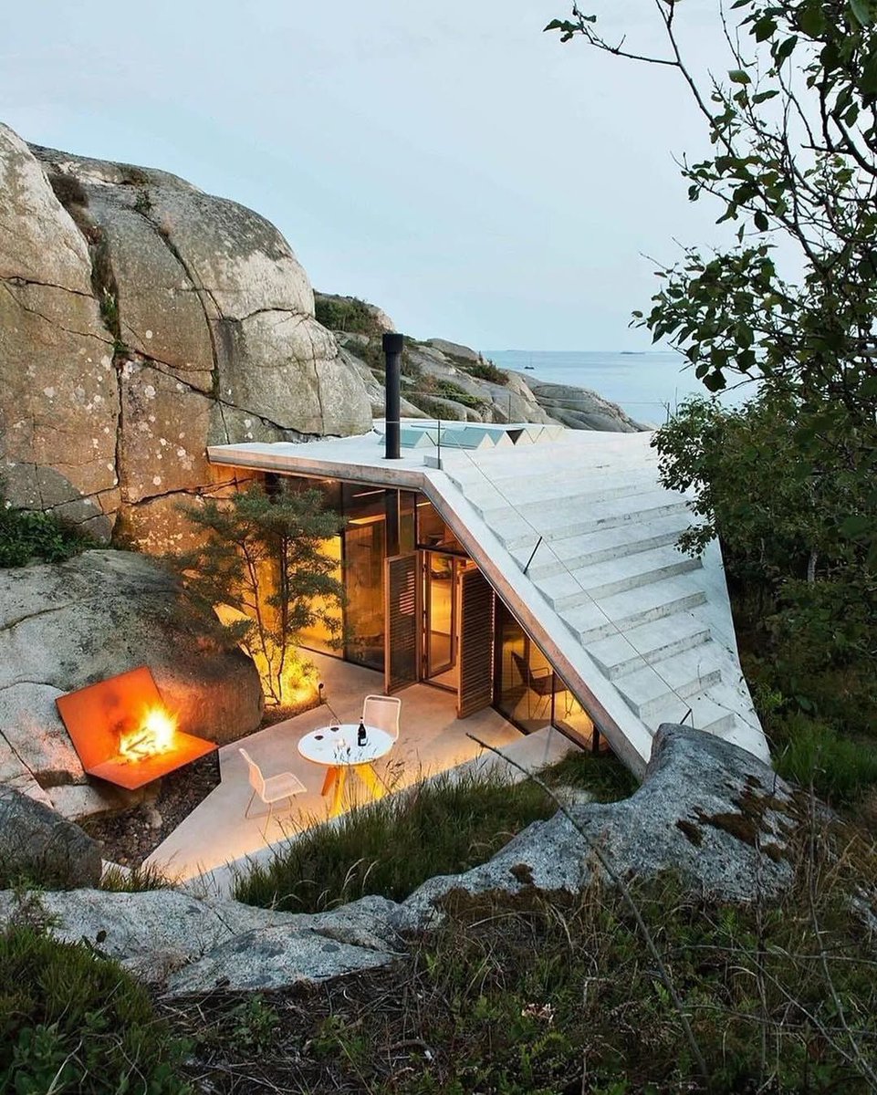 hutdesigns's tweet photo. A family holiday home in Norway designed by Lund Hagem architects https://t.co/G0K6lHbvvn