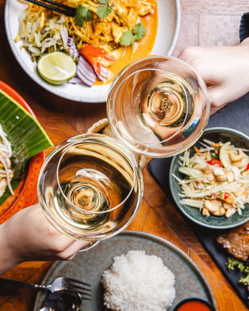 ThaiSquareGroup's tweet photo. It's time to add spice, bites, and bold vibes to your weekend... and where better than Thai Square?🌶️🍹 Book your table through the link in our bio. https://t.co/JHVaM8suth