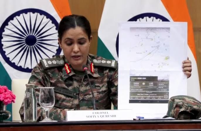 bharatfeed_in's tweet photo. Pakistan Ceasefire rules violations, MEA Press meet, IMF funds pakistan, Turkey &amp; azerbaijan support to pak, taliban's target pak, and more updates you must know  ⤵️

Link🔗:https://t.co/M0u2FkFtsc

#NationFirstBusinessLater #ElClásico Press 
#APMMournsMuraliNaik #DGMO #ceasefire https://t.co/09Q51hcb0c