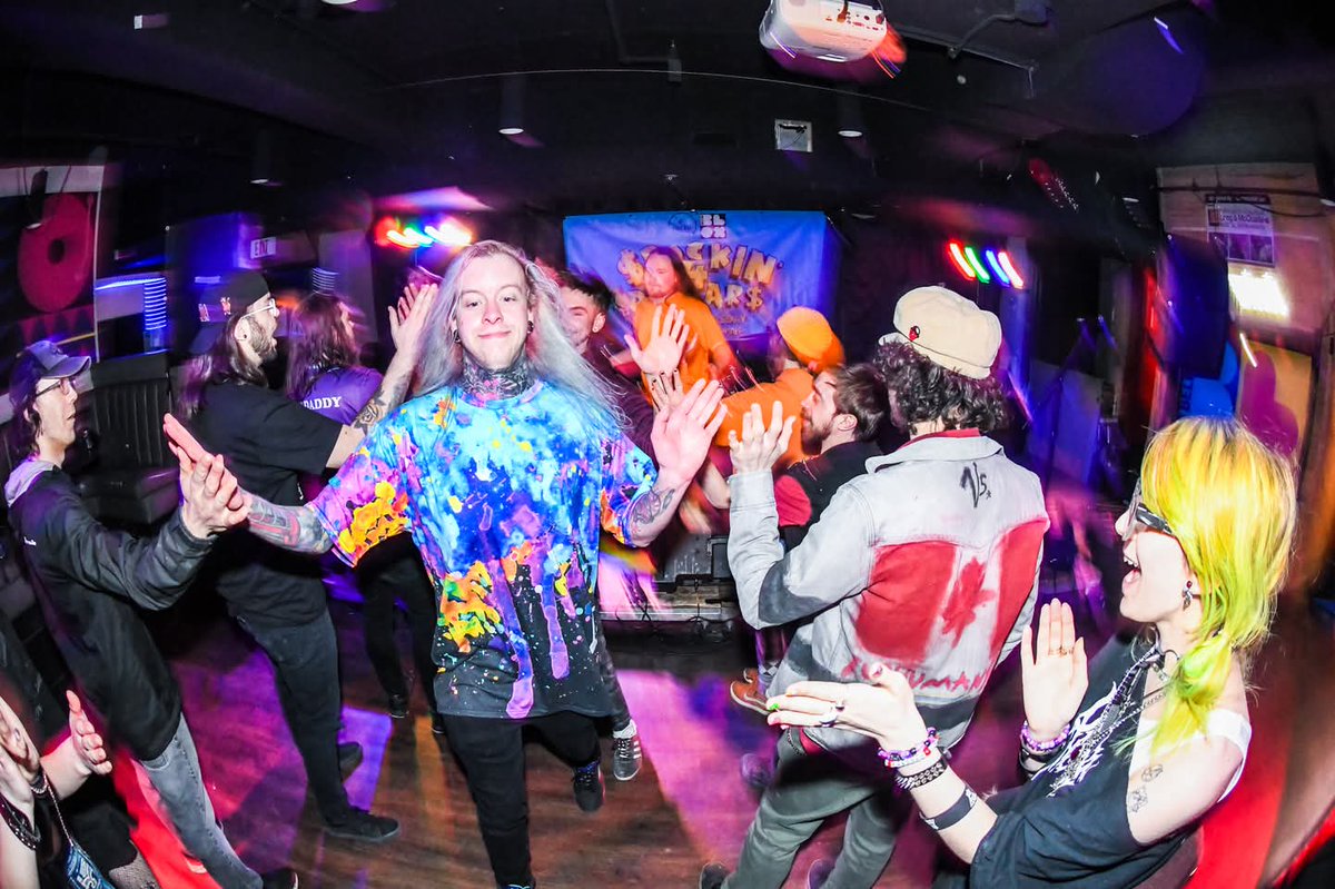 𝐃𝐢𝐞 𝐀𝐧𝐨𝐭𝐡𝐞𝐫 𝐃𝐚𝐲 tweet media