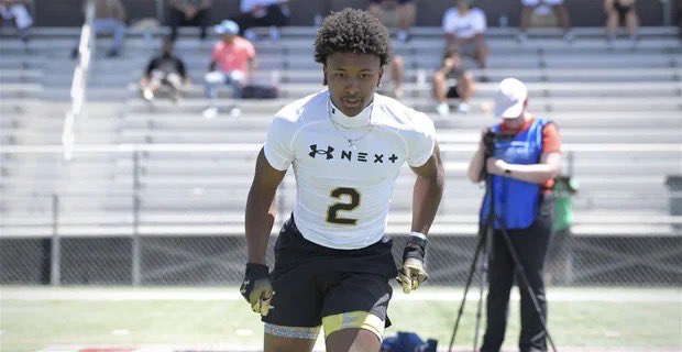 Explosive WR and #UCLA commit Kenneth Moore earned Alpha Dog status following Saturday’s Under Armour Next Football Camp in Utah. Here's a look at the rest of our top performers from what was a loaded event 247sports.com/article/under-…