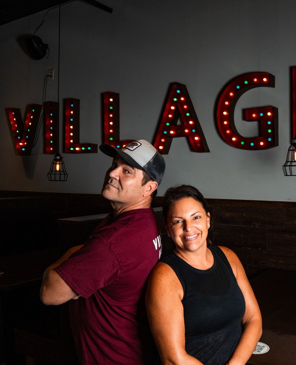💐 Happy Mother’s Day to all the incredible moms out there— especially our very own Kelly Glynn, co-owner of Village Idiot and a true powerhouse! 💪🍕

Cheers to you, Kelly, and to all the moms who make life a little sweeter (and maybe a little cheesier too 😉).