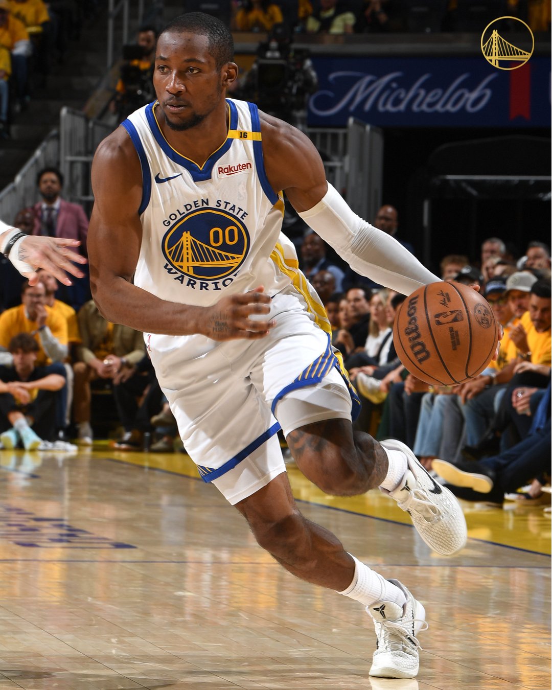 Jonathan Kuminga en acción con los Golden State Warriors.